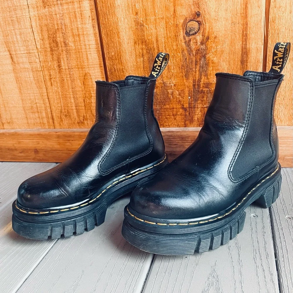Dr. Martens doc martens